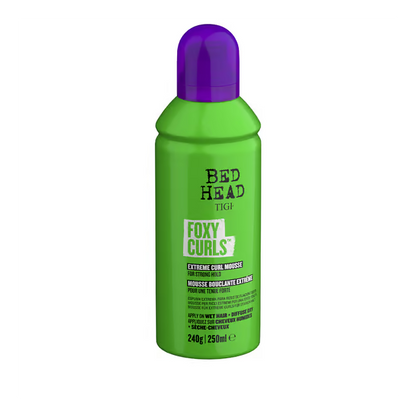 Tigi - Foxy Curls Mousse per ricci estremi 